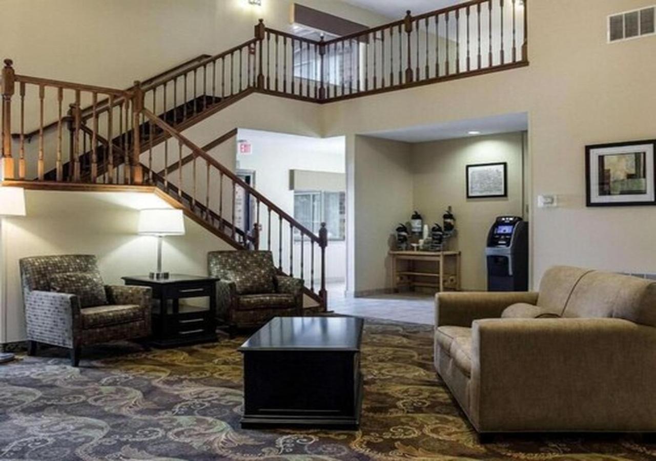 Quality Suites Near West Acres Fargo Dış mekan fotoğraf