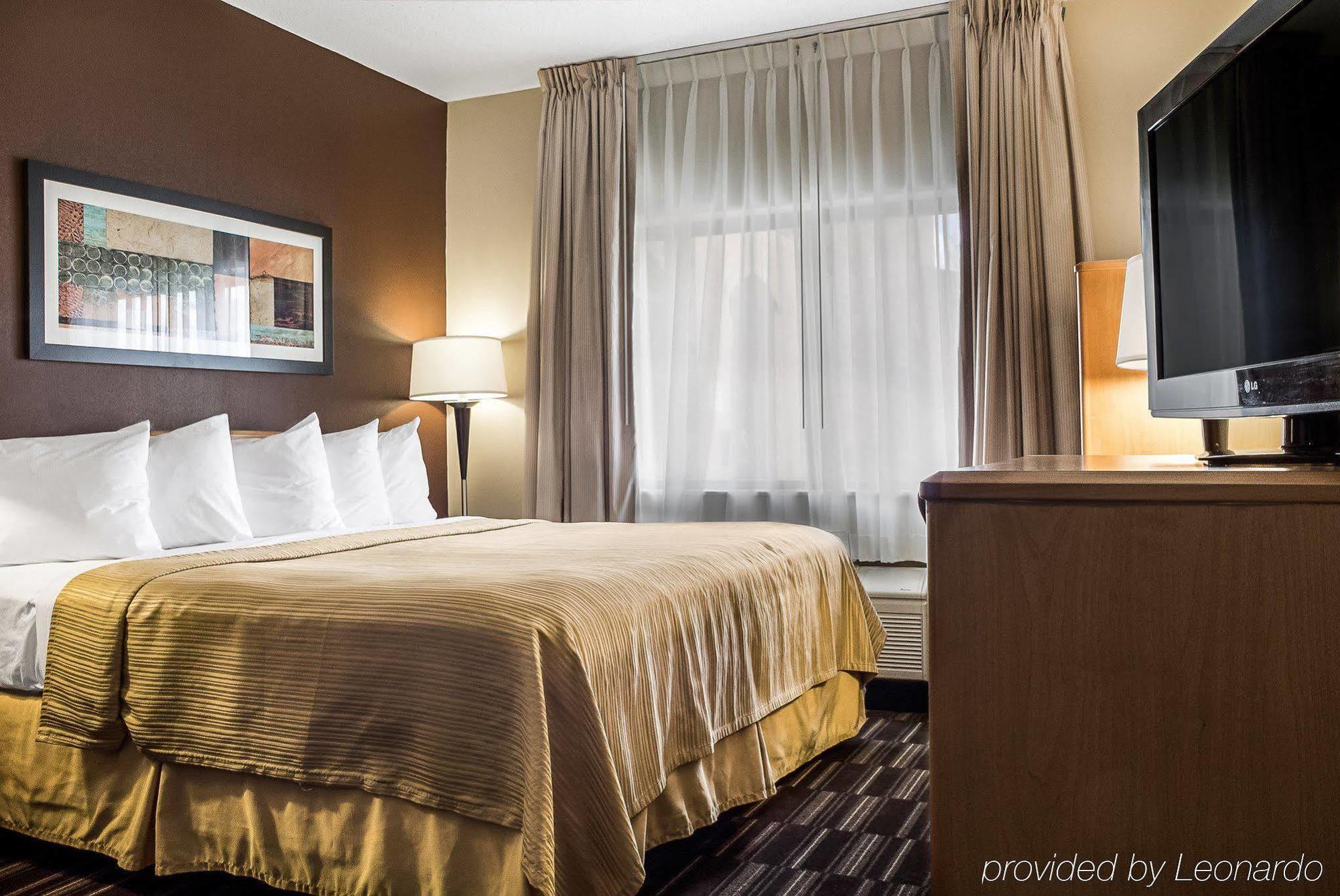 Quality Suites Near West Acres Fargo Dış mekan fotoğraf